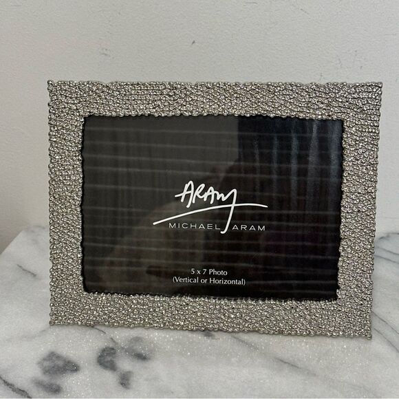 Michael Aram Textured Silver Frame - Picture 10 of 11